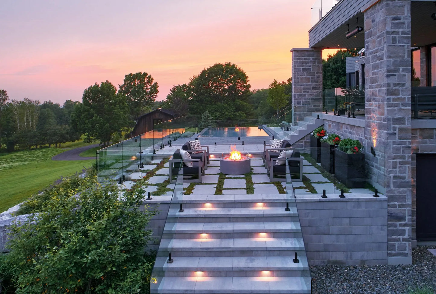 Photo du produit Marche Melville Plus 60 par Permacon