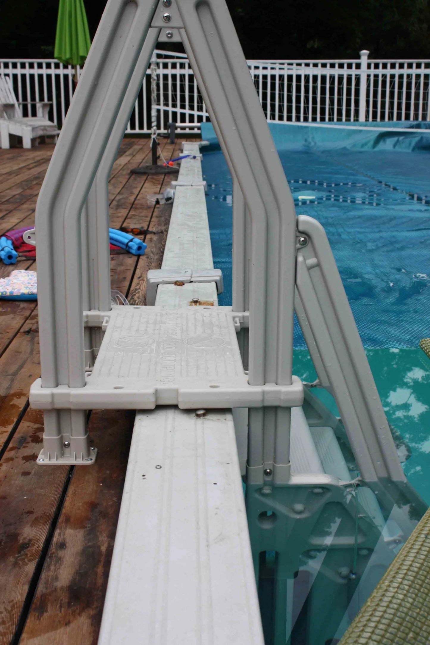 Echelle de piscine - Modèle IN-24