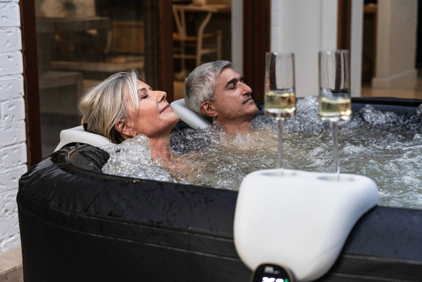 Spa Gonflable | MSpa | Premium Portland | 6 Places | 0 Jets | 132 Sorties de bulles