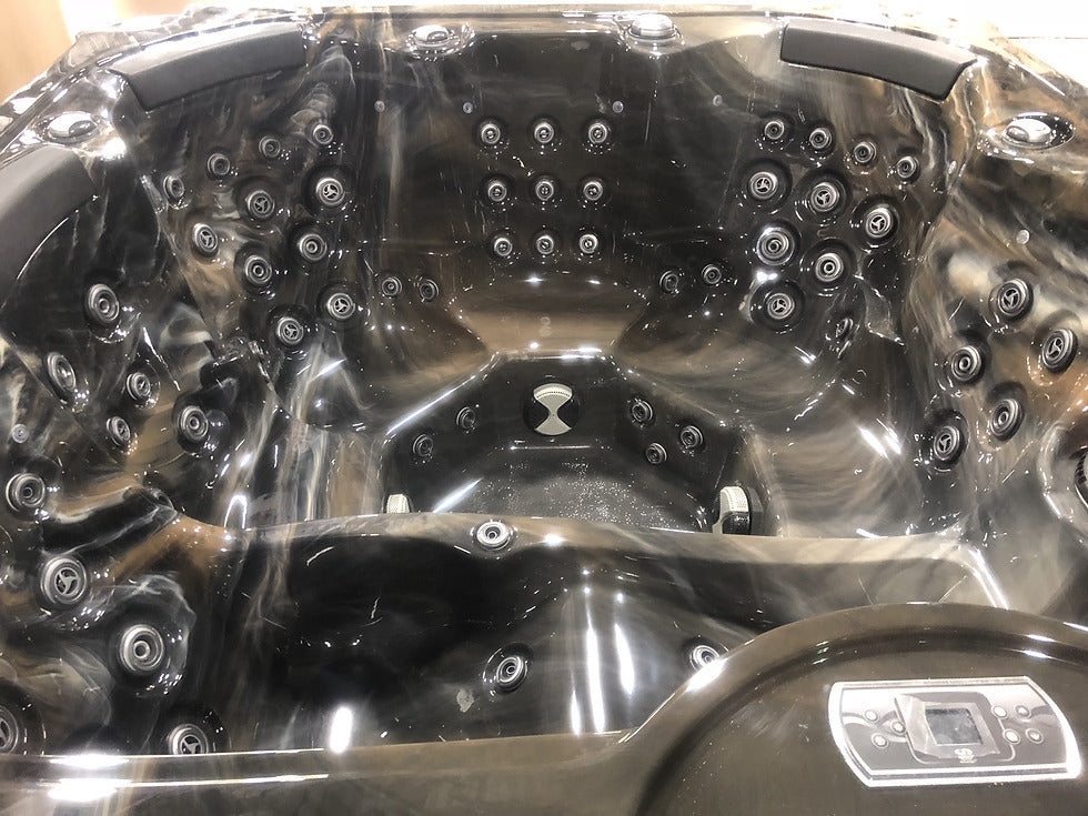 Spa | BeWell |  O920 | 6 Places | 72 Jets