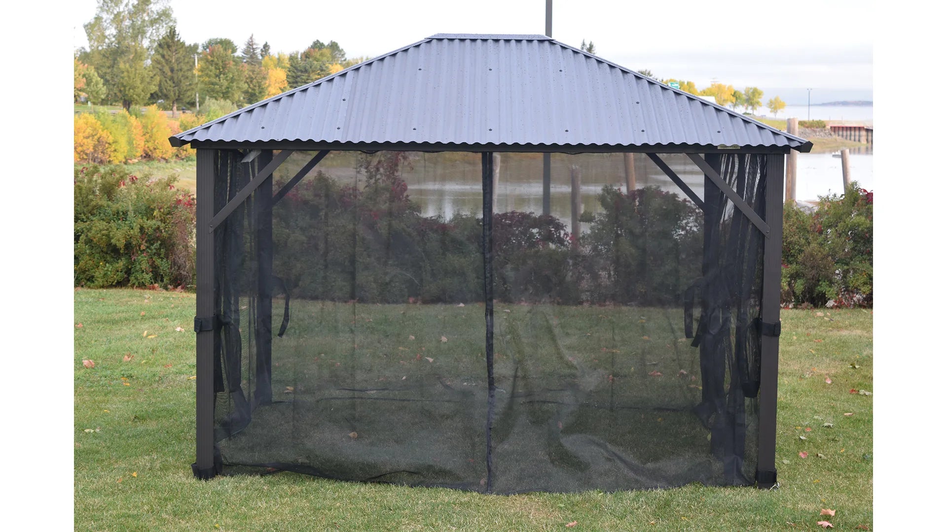Accessoires - Corriveau - 10'x10' - Moustiquaire - Clair