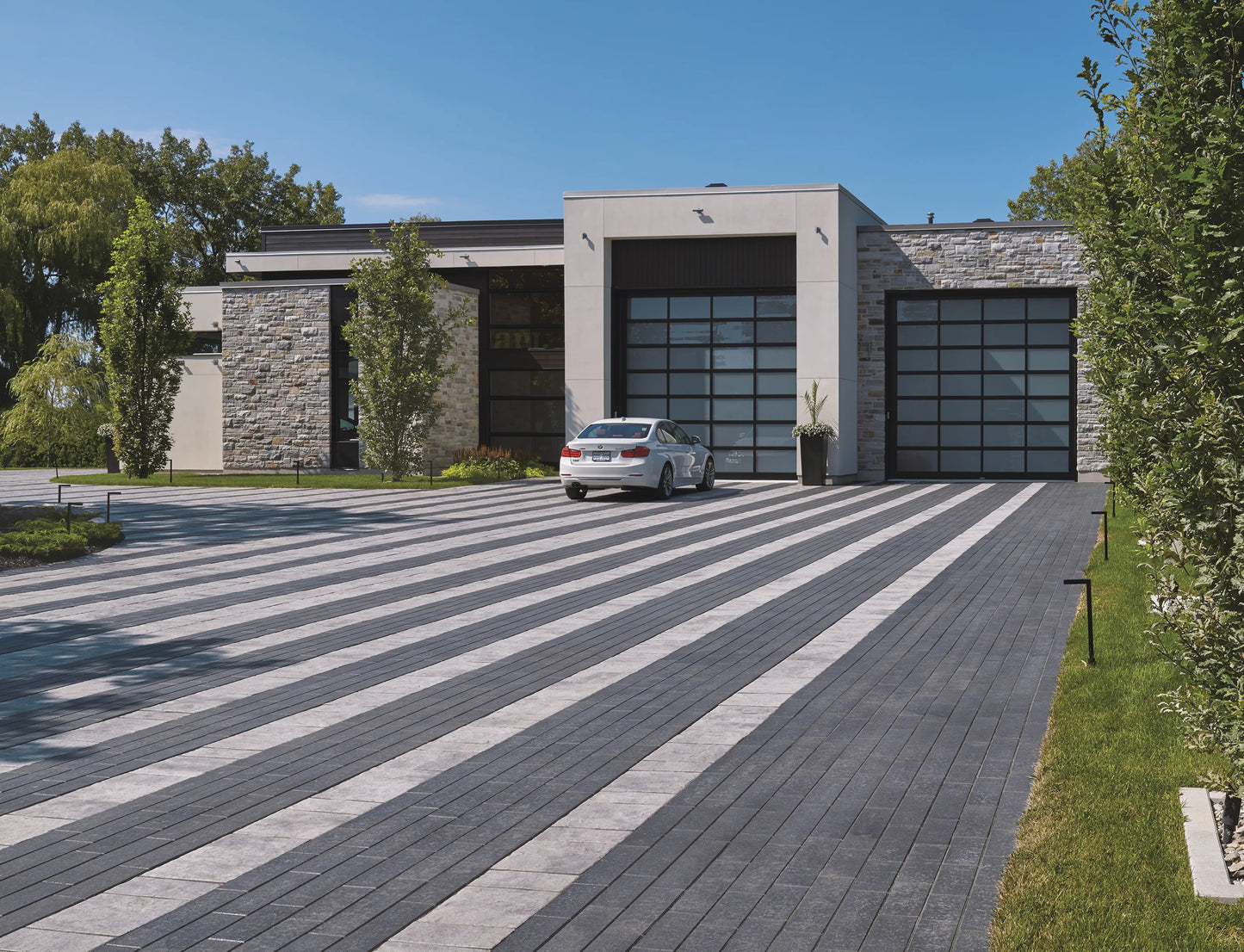 Photo du produit Pavé Mondrian Plus 80 par Permacon