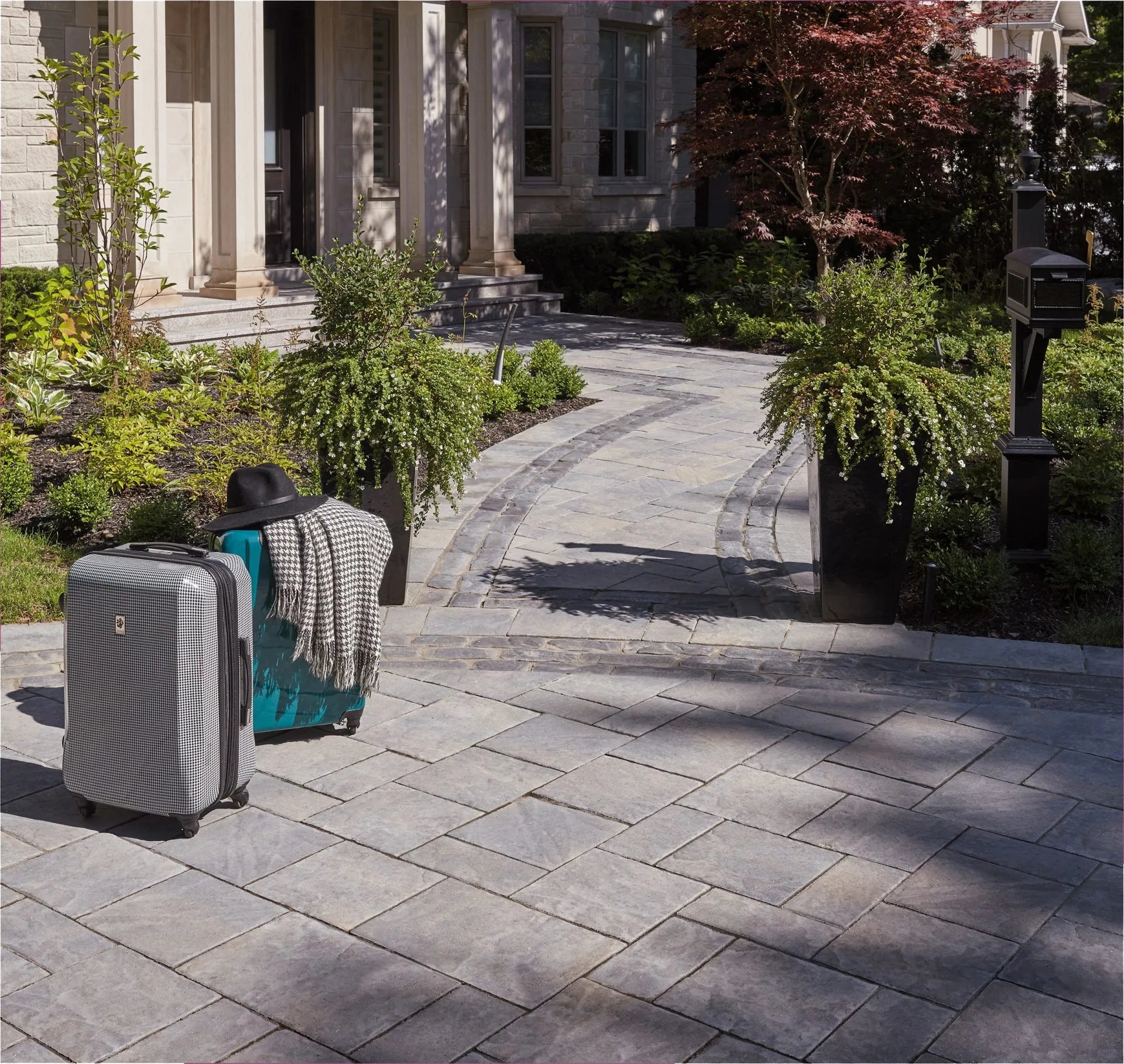 Photo du produit Pavé Mondrian Plus 80 par Permacon