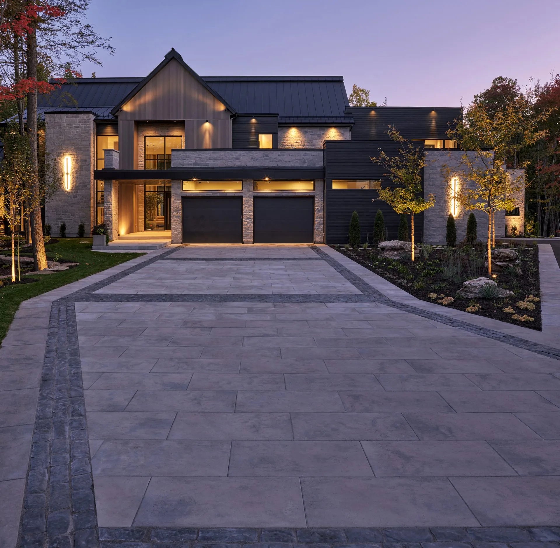 Photo du produit Pavé Méga Melville par Permacon