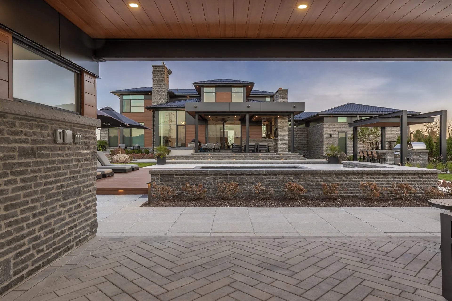 Photo du produit Pavé Melville Plank Slim par Permacon