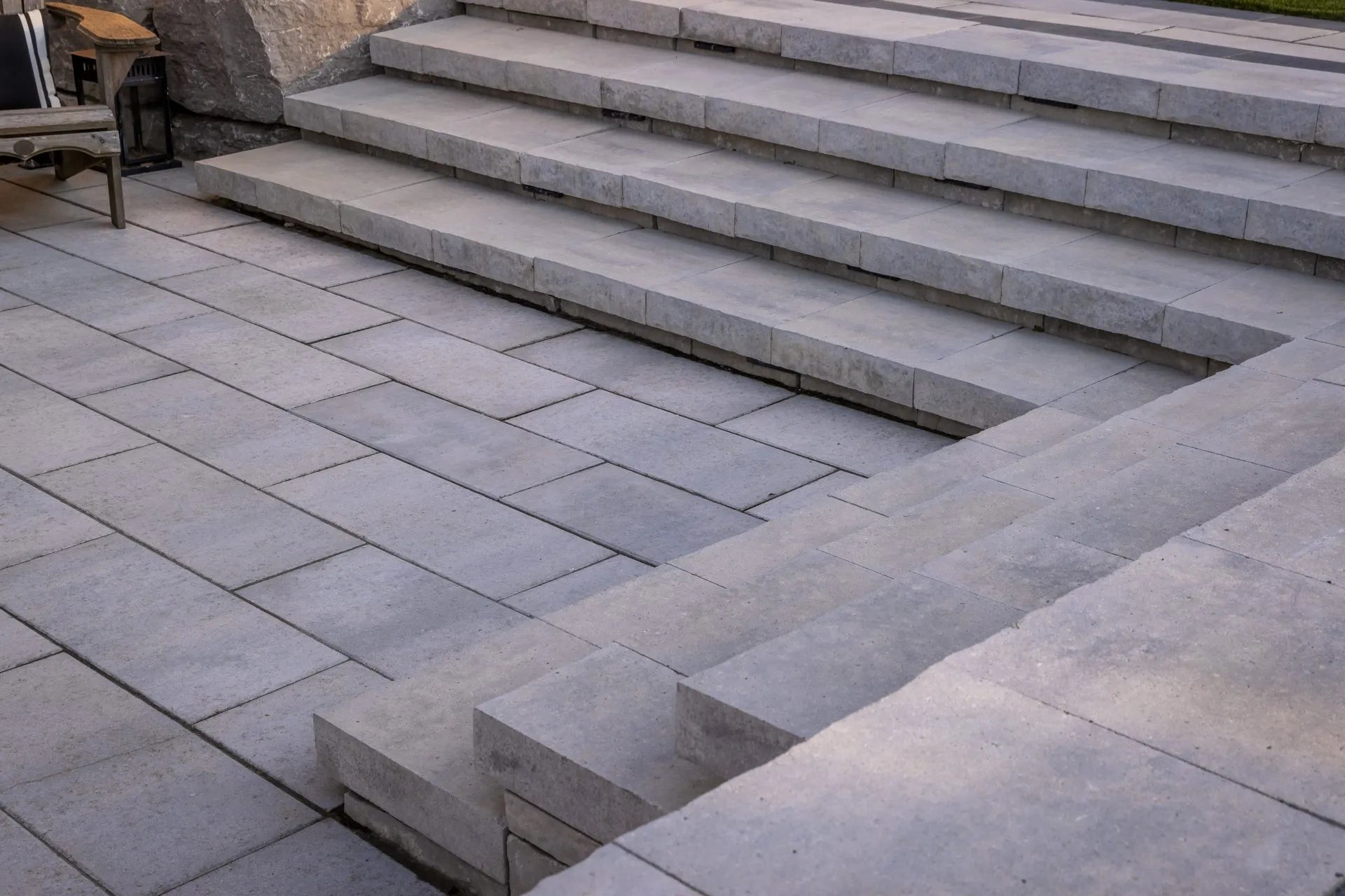 Photo du produit Marche Lafitt Plus par Permacon