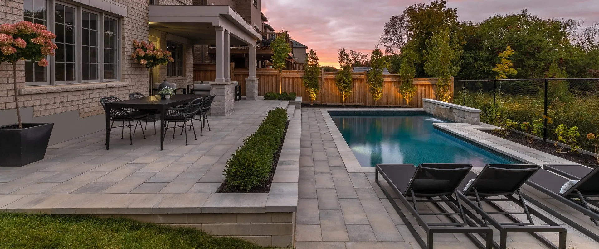 Photo du produit Dalle Cassara Grand Rectangle par Permacon