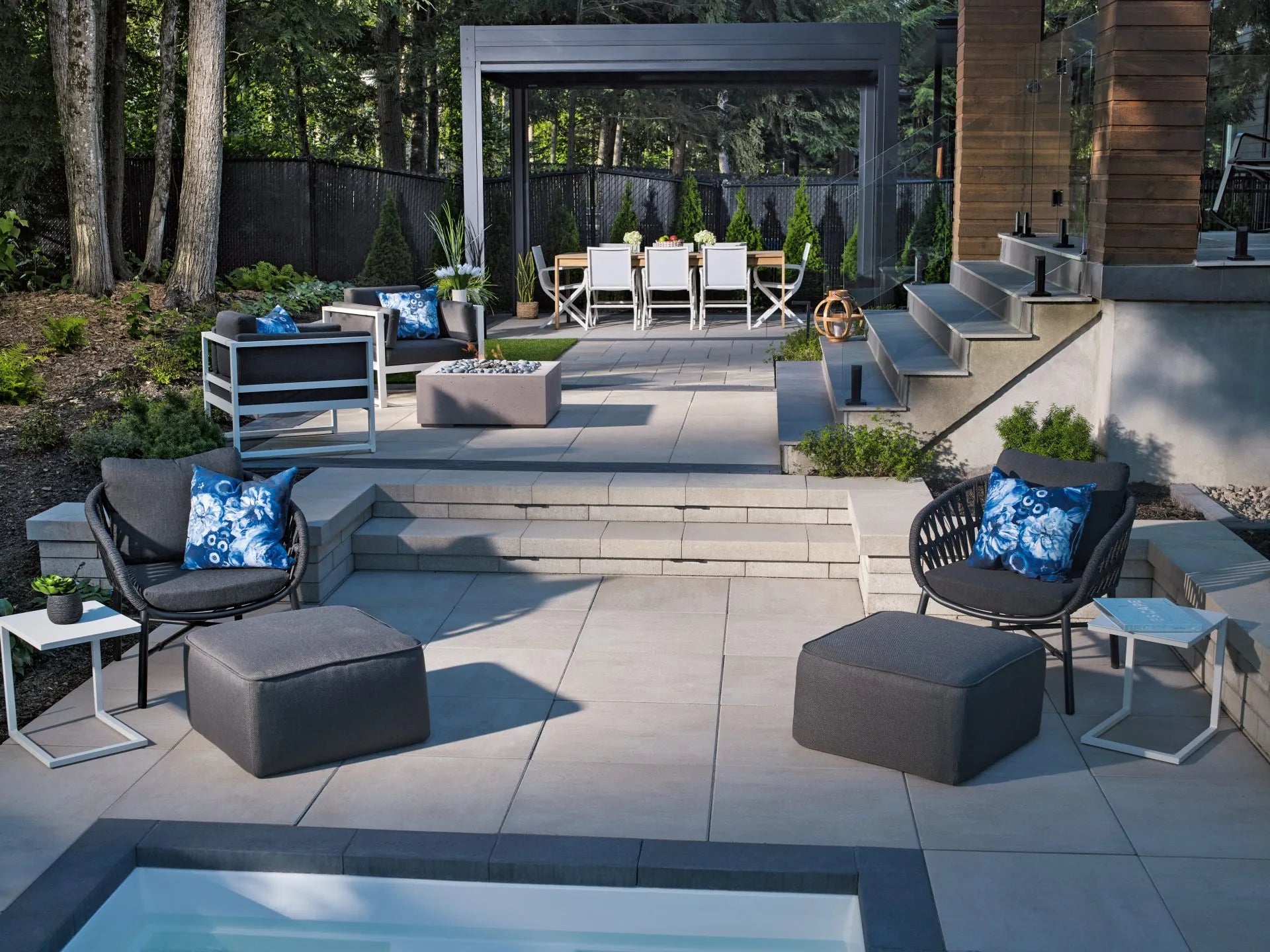 Photo du produit Dalle Melville 24×24 par Permacon