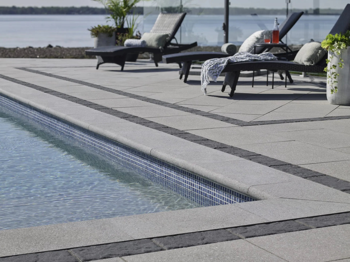 Photo du produit Couronnement Laguna par Permacon