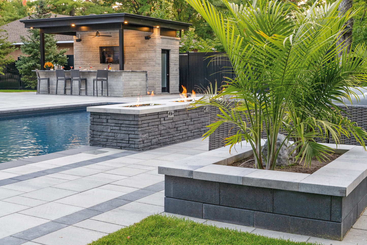 Photo du produit Pavé Melia 6 x 6 DuraFusion par Permacon