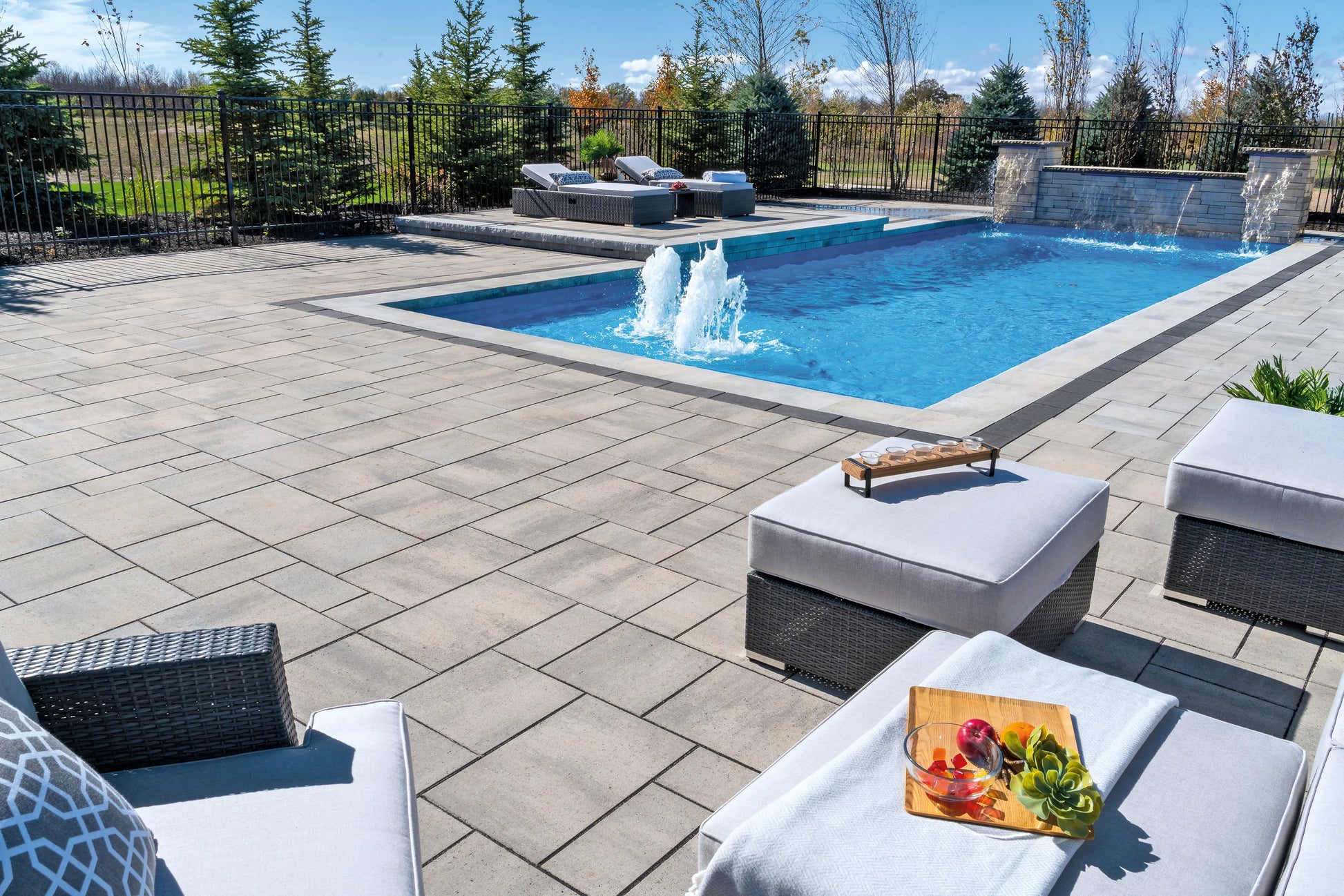 Photo du produit Pavé Melia 6 x 6 DuraFusion par Permacon