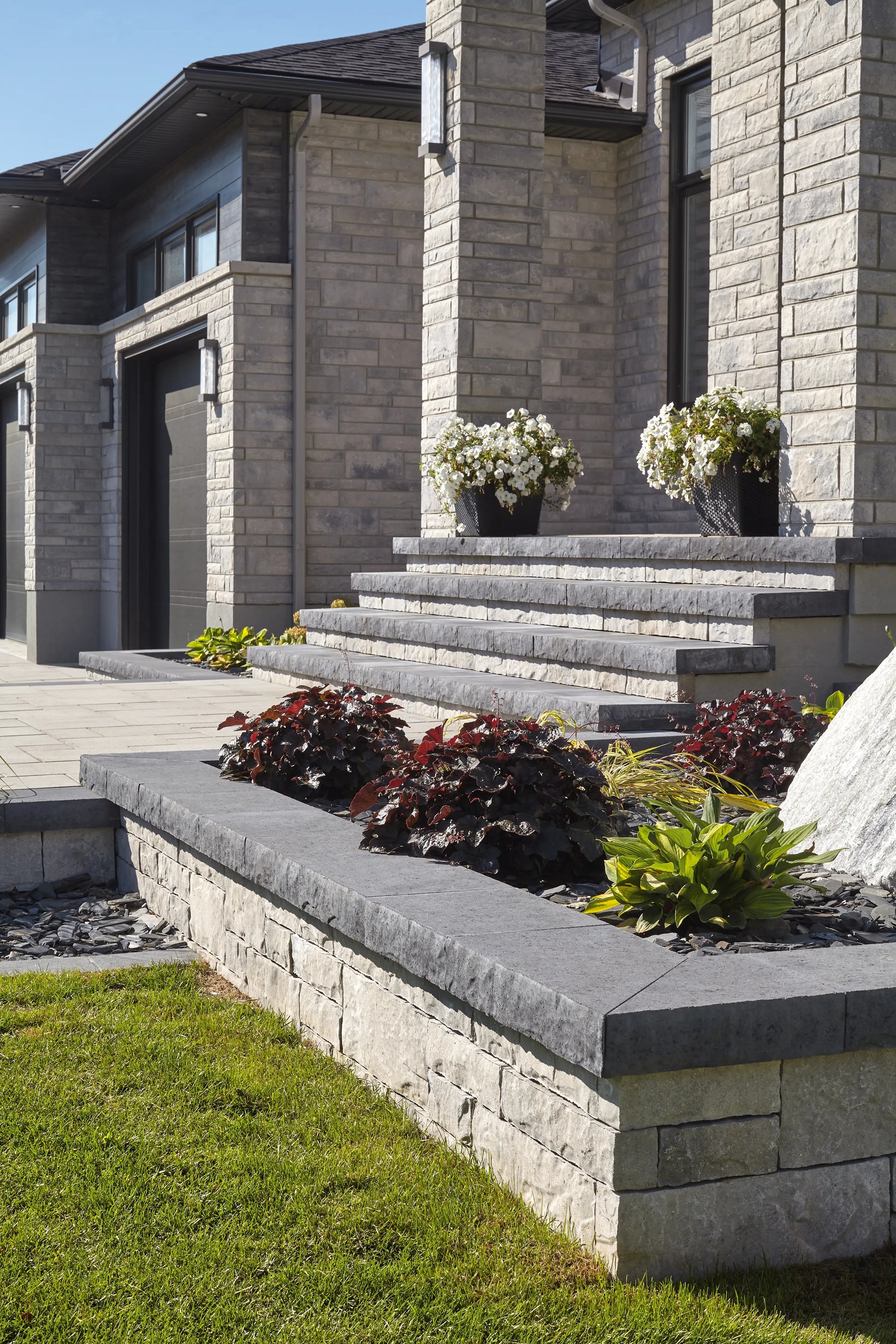 Photo du produit Couronnement Lafitt Plus par Permacon