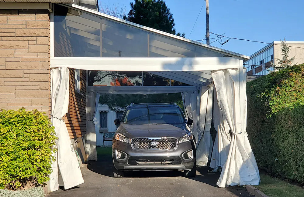 Abri d'auto CarPORT blanc avec rideaux